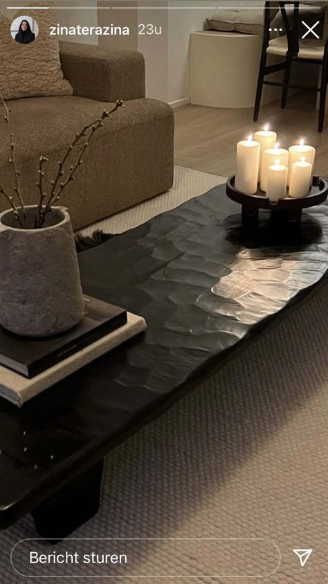 Black Coffee Table Aesthetic, Black Coffee Table Living Room, Japandi Living, Low Coffee Table, Exterior Decor, Home Room Design, Decorating Coffee Tables, Interior Inspo, Interior Design Inspiration