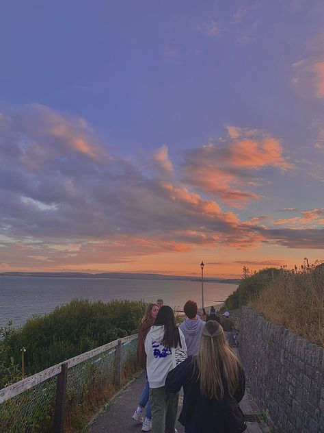 Exchange Student Aesthetic London, South England Aesthetic, Summer In England Aesthetic, Bournemouth Aesthetic, Exchange Student Aesthetic, Cornish Summer, July Vibes, Ireland Summer, Summer In England