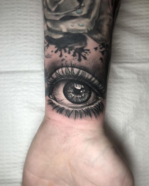 Had a really fun day today filling some gaps on Dan’s existing sleeve! Here’s the eye I did on his wrist. Thanks mate, I’ll see you soon! Tattoos To Fill In Sleeve Gaps, See You Soon, Fun Day, Tattoos And Piercings, The Eye, Skull Tattoo, Good Day, See You, Piercings