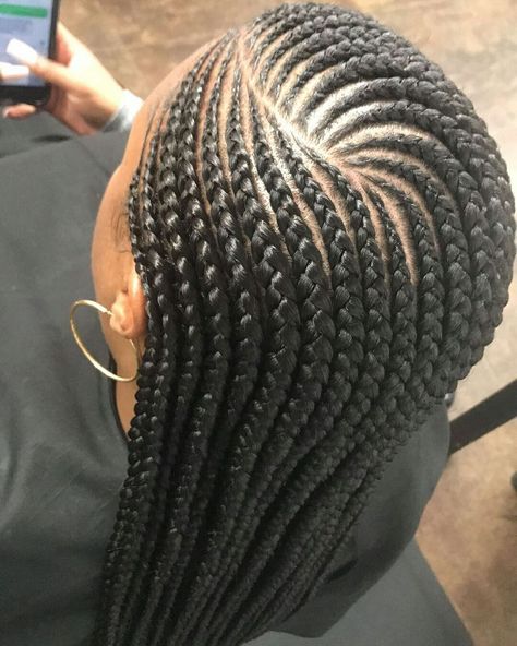 Ghana Braid Styles, Cornrow Designs, Ghana Braids Hairstyles, Cornrows Braids For Black Women, African Hair Braiding Styles, Braided Cornrow Hairstyles, Beautiful Braids, Girls Braids, Braids For Black Women