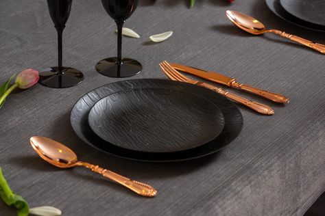 Sharp Design!! Modern Look!! They will WOW your guests. Checkout these beautiful MAHOGANY Collection BLACK plates. Yes the WOOD LIKE pattern is actually embossed.  #disposabletableware #tablesetting #tablescape #budgetdecor #dollarstoredecor #upscaledisposables #poshsetting #blackplate #woodpattern #diyhomedecor #diydecor #diytablesetting #diyparty #shavuot #summer2020 #spring2020 Disposable Wine Glasses, Black Plastic Plates, Plastic Dinnerware Sets, Black Flatware, Disposable Plastic Plates, Plastic Champagne Flutes, Sharp Design, Plastic Silverware, Plastic Dinnerware