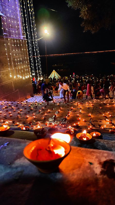 Varanasi, India📍 Dev Dipawali Varanasi Snap, Dev Deepawali Varanasi, Varanasi Night, Varanasi Ghat Photography, Dev Deepawali, Balcony Grill, Balcony Grill Design, Meaningful Lyrics, Shiva Pics