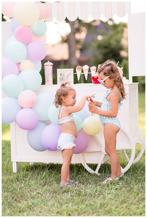 Ellie and Lucy’s Ice Cream Mini Session | laurenwallacephotography.com Ice Cream Mini Session, Sari Photoshoot, Scream 4, Toddler Photoshoot, Ice Cream Cart, Summer Ice Cream, Motherhood Photography, Welcome Fall, Ice Cream Sundae