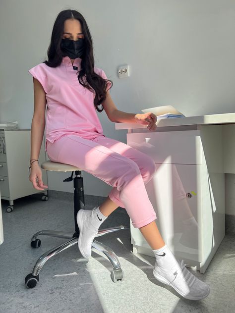 Dentistry
Student
Scrub
Scrubs
Medschool
University
Pink Aesthetic Nurse Injector Outfit, Pink Lab Coat, Light Pink Esthetics, Pink Scrubs Outfit, Pink Scrubs Aesthetic, Pink Nurse Aesthetic, Aesthetic Scrubs, Pink Doctor, Scrubs Aesthetic