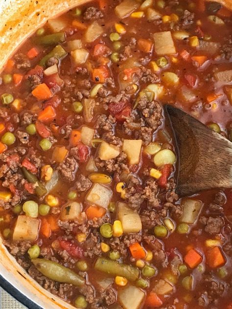 Easy Vegetable Beef Soup, Hamburger Vegetable Soup, Easy Vegetable Soup, Condensed Tomato Soup, Vegetable Soup Recipe, Beef Soup Recipes, Soup With Ground Beef, Hamburger Soup, Vegetable Beef Soup