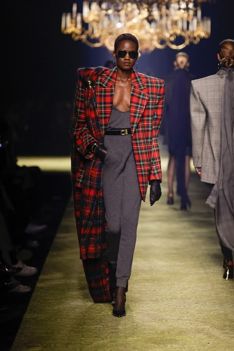 Saint Laurent Fall 2023, Winter 2023 2024 Fashion Trends, 2023 2024 Fashion Trends, Fall Winter Fashion Trends, Tartan Fashion, Michael Kors Fall, Fall Winter 2023 2024, Fall 2023 Ready To Wear, 2023 Ready To Wear