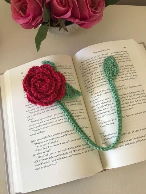 Everything Crochet Rose Bookmark, Bookmark Pattern, Crochet Bookmark Pattern, Crochet Bookmark, Chunky Crochet Blanket, Crochet Book, Crochet Bookmarks, Crochet Rose, Crochet Books