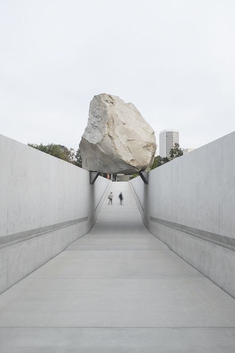 Michael Heizer, Frank Gehry, Bryce Canyon, Sculpture Installation, Land Art, Joshua Tree, Urban Landscape, Public Art, Contemporary Architecture