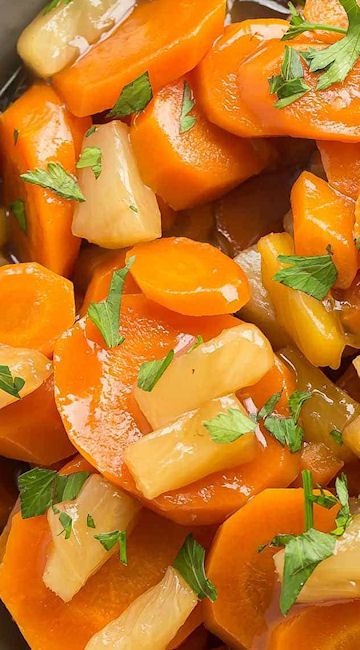 Carrot Salads, Oven Casserole Recipes, Crockpot Veggies, Low Fat Chicken Recipes, Tasty Vegetables, Carrot Dishes, Glazed Carrots Recipe, Paleo Slow Cooker, Carrot Patch