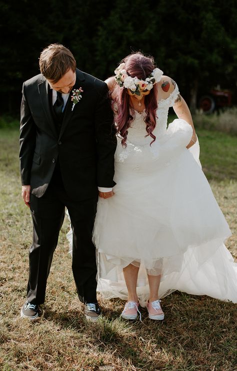 Bride and groom wedding vans Groom Converse Outfit, Bride And Groom Vans Shoes, Wedding With Vans, Bride And Groom Shoes Photography, Vans With Wedding Dress, Bride And Groom Vans, Wedding Dress With Vans, Vans Wedding Shoes The Bride, Bride Vans