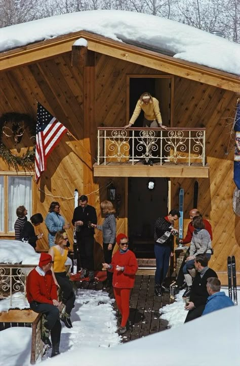 Vintage Skiing Aesthetic, Ski Lodge Aesthetic, Vintage Ski Lodge, Apres Ski Outfit, Ski Vibes, Apre Ski, Ski Chic, Skiing Aesthetic, Ski Aesthetic