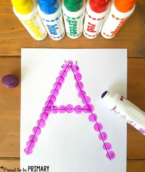 Fun Ways to Teach Letter Recognition | Preschool and kindergarten children will enjoy these fun, creative ways to learn and practice the alphabet. The literacy activities include letter songs, games, books, tracing, crafts, and FREE printable resources to build letter identification and phonetic skills. Letter Recognition Preschool, Teaching Letter Recognition, Preschool Letter Crafts, Teach The Alphabet, Literacy Activities Preschool, Letter Recognition Activities, Homeschool Preschool Activities, Design Club, Abc Activities