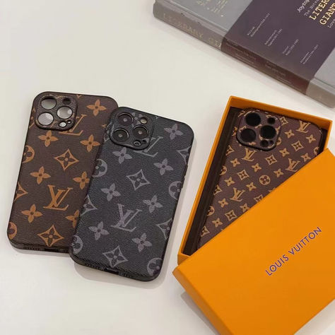 Louis Vuitton iPhone Case X/11/12/13/14/15 Black Iphone Cases, Max Black, Black Luxury, Iphone Leather Case, Monogram Design, Iphone Models, Black Print, High Quality Leather, Leather Material