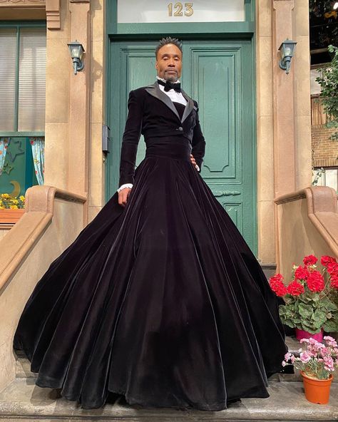 Billy Porter Claps Back at Critics Slamming His Decision to Wear Dress on Sesame Street Billy Porter, Gender Fluid Fashion, Queer Fashion, Tuxedo Dress, Suit Dress, Tuxedo Wedding, Androgynous Fashion, Prom Outfits, Christian Siriano