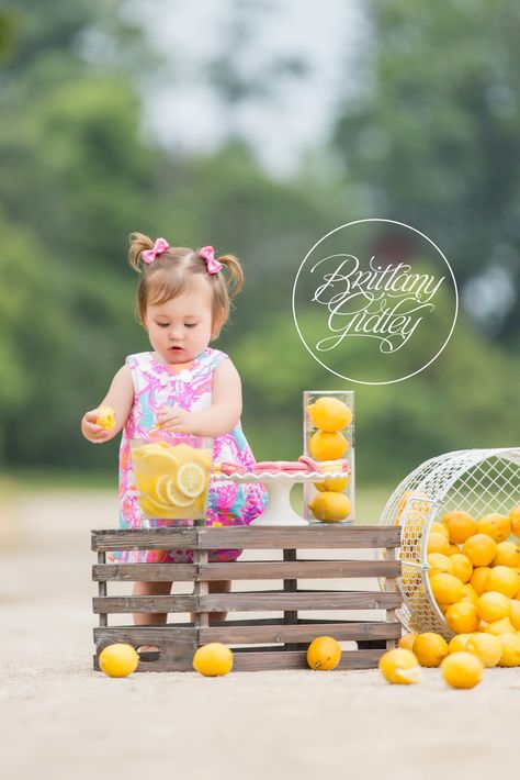 Lemonade Stand | Lilly Pulitzer | Lemonade Dream Session| Photo Shoot | Photography Inspiration | Dream Sessions | Cleveland Ohio | Brittany Gidley Photography LLC Lemonade Photoshoot, Lemonade Stand Photo Shoot, Mini Photo Sessions, Toddler Photoshoot, Baby Fotografie, 1st Birthday Photoshoot, Photography Mini Sessions, Children Photography Poses, Sibling Photography