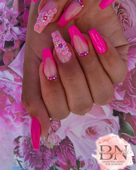 Pink Birthday Nail Designs, Pink Aesthetic Girly, Pink Bling Nails, Wow Nails, Rose Nail Art, Aesthetic Girly, Fancy Nails Designs, Drip Nails, Nail Jewels