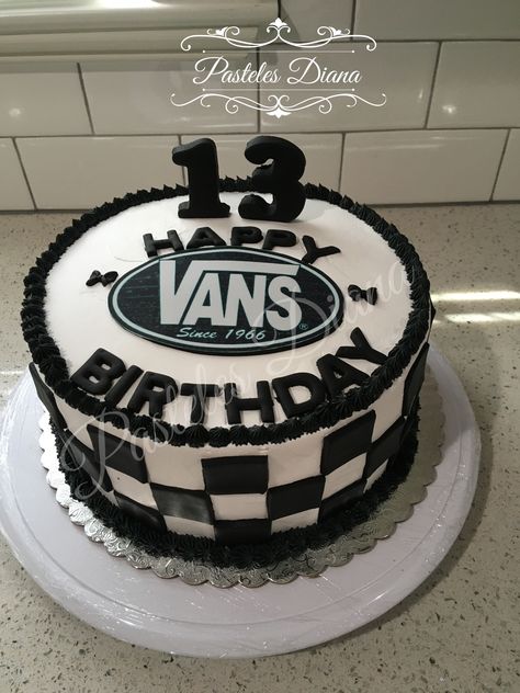 Vans Party, Pastel Vans, Rock And Roll Birthday, Birthday Brunch, Baby Boy Birthday, Diy Decorating, Cakes For Boys, 13th Birthday, Star Girl