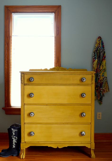 Debut: A mustard chest of drawers - Estuary Designs Mustard Dresser, Yellow Chest Of Drawers, Yellow Painted Furniture, Yellow Dresser, Chest Of Drawers Makeover, Yellow Furniture, Furniture Makeovers, Refurbished Furniture, Furniture Restoration