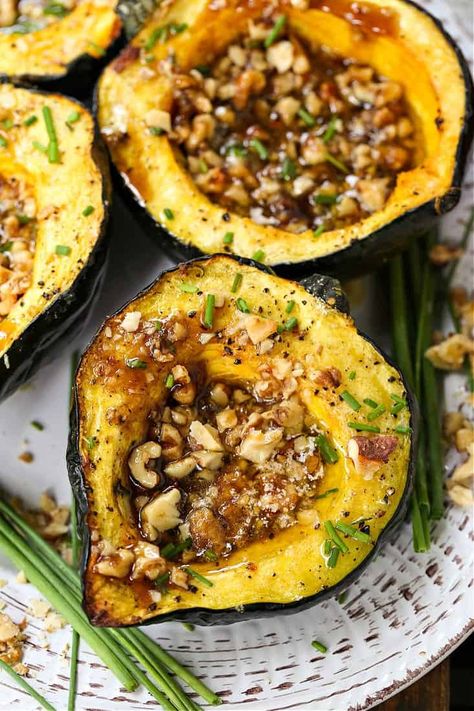 Sugar Walnuts Recipe, Thanksgiving Fruit, Easy Holiday Side Dishes, Acorn Squash Recipes, Walnut Recipes, Roasted Pecans, Roasted Squash, Acorn Squash, Holiday Side Dishes