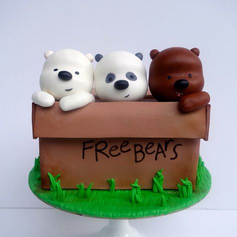 We Bear Bears Cake, Cake Ideas Minimalist, Bear Cake Ideas, Bolo Panda, Crea Fimo, We Bare Bears Wallpapers, Bear Cake, Animal Cakes, Three Bears