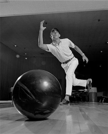 Bowling Outfit, Fashion Still Life, Cool Guy, Bowling Shoes, Anatomy Sketches, Beauty Products Photography, The Big Lebowski, Creative Images, Reference Images