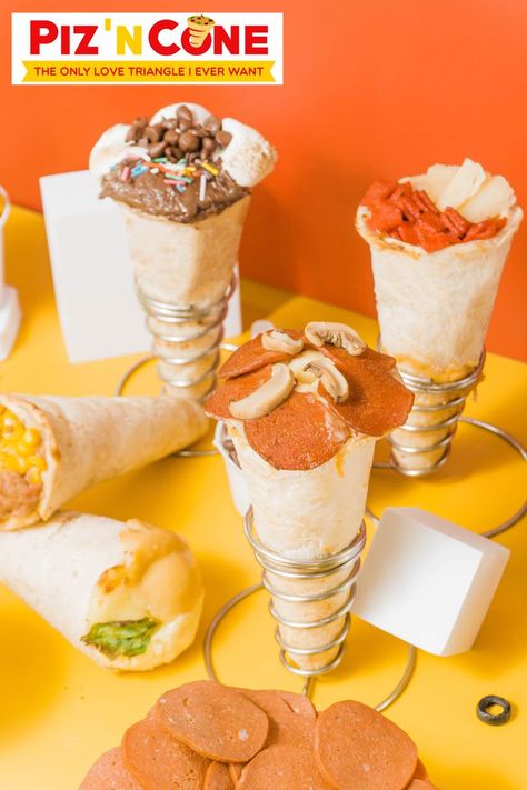 Cone Pizza, Ice Cream Making, Pizza Cones, Shaped Pizza, Amazing Breakfast, Waffle Cones, Knife And Fork, Eat Pizza, Pizza Crust