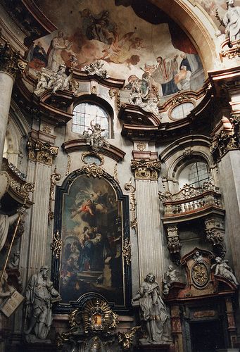 Interior of St. Nicholas Church, Lesser Town, Prague, Czech Republic. (via earthmagnified.) متحف فني, Architecture Baroque, Academia Aesthetics, Istoria Artei, Wallpaper Dark, Baroque Architecture, Dark Academia Aesthetic, Academia Aesthetic, Beautiful Architecture