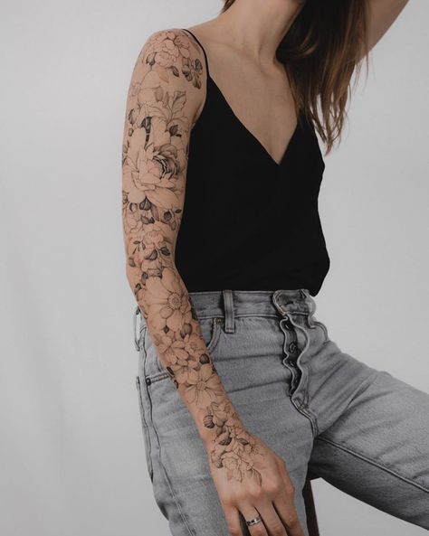 Fine Line Floral, Dainty Tattoo, Flower Spine Tattoos, Rose Tattoos For Women, Full Arm Tattoos, Tattoos For Women Half Sleeve, Floral Tattoo Sleeve, Spine Tattoos For Women, Full Sleeve Tattoo