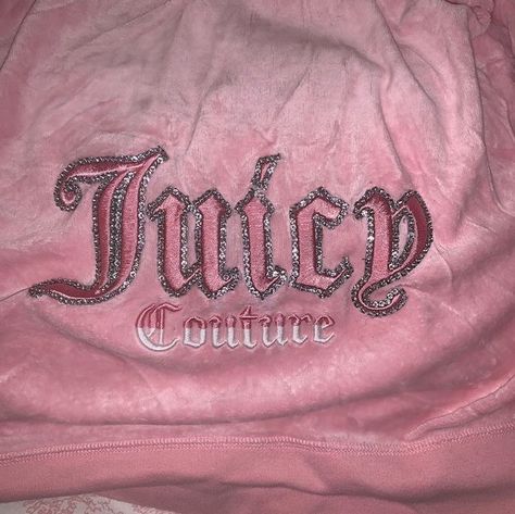 Juicy Couture Aesthetic, Mcbling Fashion, Ayesha Erotica, Aesthetic 2000s, Y2k Fits, Baby Pink Aesthetic, Trashy Y2k, 2000s Aesthetic, Pink Y2k