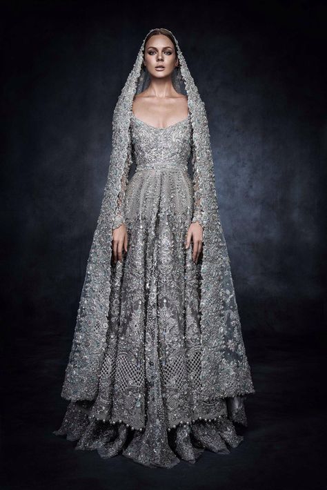 Elan Bridal, Baju Kahwin, Pengantin India, Nikkah Dress, Bridal Elegance, Indian Bridal Wear, Pakistani Bridal Dresses, Pakistani Wedding Dresses, Pakistani Bridal