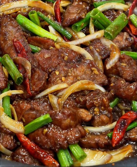 Perfectly Juicy & Tender Chinese Mongolian Beef Shank Chinese Beef Recipes, Beef Shank Recipe, Recipe For Beginners, Beef Marinade, Beef Shank, Easy Stir Fry, Mongolian Beef, Easy Chinese Recipes, Cooking Guide