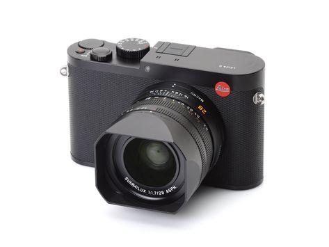 Leica Q In-depth Review: Digital Photography Review Leica Q2, Nikon Camera Tips, Leica Q, Camera Lenses Canon, Leica Photography, Photography Reviews, Old Cameras, Nikon Dslr, Leica Camera