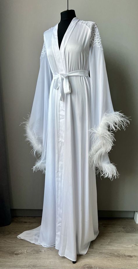 https://www.etsy.com/listing/1576932572 Long Silk Robe, Fluffy Sleeves, Long Bridal Robe, Silk Robe Long, Robe Silk, Ostrich Feather Trim, Wink Wink, Lace Bride, Bridal Robe