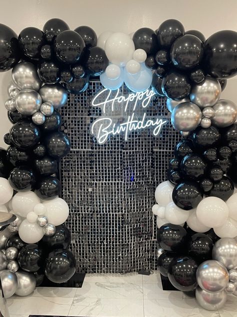 Gray And Black Birthday Theme, Gray And Black Party Decorations, Birthday Decorations Black Sliver, Black And Silver 21st Decorations, 18th Birthday Party Colour Theme, Black Silver Party Theme, Black Silver Party Decor, Black And Chrome Party Decor, 21st Birthday Black And White Theme