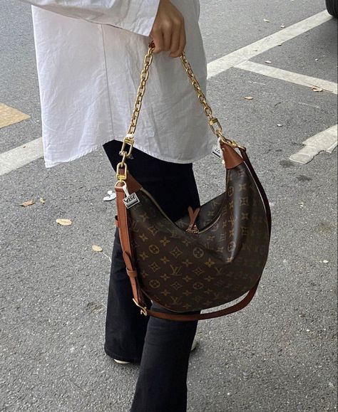 Louis Vuitton Slouchy Bag, Louis Vuitton Loop Hobo Bag, Lv Loop Hobo Bag Outfit, Luxury Hobo Bag, Lv Hobo Bag, Loop Hobo Louis Vuitton, Louis Vuitton Loop Hobo Bag Outfit, Louis Vuitton Big Bag, Louis Vuitton Loop Hobo