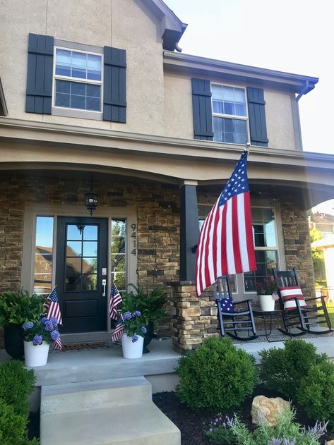 Patriotic Front Porch American Flag Front Porch, Flag On Porch, Patriotic Porch Ideas, Veterans Day Decorations, Small Front Porch Decor, Patriotic Front Porch, Front Porch Columns, Patriotic Porch, Summer Front Porch Decor