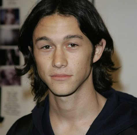 Joseph Gordon Levitt Long Hair, Joseph Gordon Levitt Young, J Name, Gordon Levitt, Joseph Gordon, Joseph Gordon Levitt, What Women Want, Heath Ledger, The End Of The World