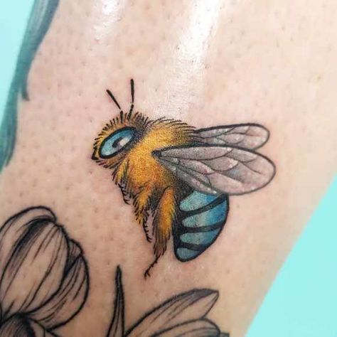 Blue Banded Bee Tattoo, Blue Bee Tattoo, Blue Banded Bee, Darling Tattoo, Bee Tattoos, Garden Tattoos, Garden Tattoo, Tattoo Themes, Floral Tattoos