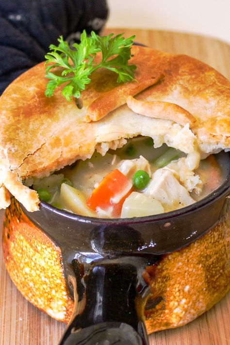 Ina Garten Chicken Pot Pie, Ina Garten Chicken, Individual Chicken Pot Pies, Vegetarian Pot Pie, Healthy Meatloaf, Comfort Food Chicken, Chicken Pot Pie Recipe, Individual Pies, Boiled Vegetables