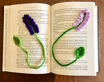 Purple Flower Tree, Lavender Bookmark, Marque-pages Au Crochet, Leaf Crochet, Leaf Craft, Bookmark Crochet, Wisteria Tree, Crochet Bookmark Pattern, Confection Au Crochet