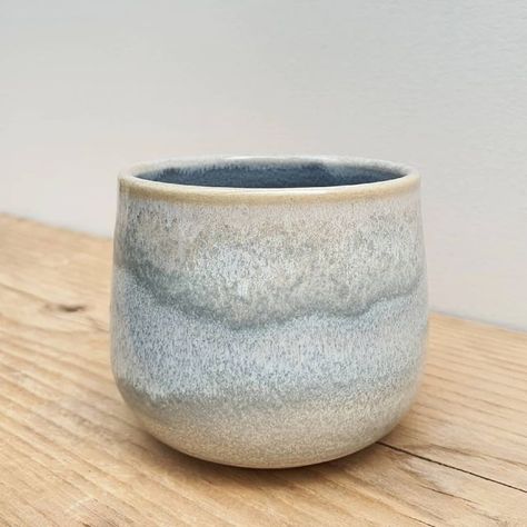 Michelle van Andel on Instagram: "Glazed with Mayco Gray Opal over Alabaster. Clay body is G&S 254 (standard white). The Gray Opal got some beautiful soft grays and blues. I used 2 coats of Alabaster and 1 even and 1 uneven coat of Gray Opal. Third picture shows the piece with its last coat still wet. #pottery #ceramics #céramique #ceramica #keramiek #keramik #wheelthrown #stoneware #poterie #simplepottery #functionalpottery #glaze #ceramicglaze #instapottery #mayco #potterytips #pottersofin Mayco White Opal, Mayco Alabaster Glaze, Mayco Alabaster Glaze Combinations, Alabaster Glaze Combinations, Ceramic Glaze Combinations, Mayco Stoneware Glaze Combinations, Mayco Alabaster, Mayco Combinations, Mayco Glaze Combinations