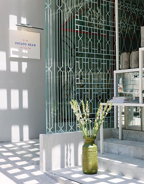 Potato Head Hong Kong by Sou Fujimoto Hong Kong Architecture, Sou Fujimoto, Kitchen Glass, Window Grill, Potato Head, Lan Can, Pastel Decor, Modern Chinese, Chinese Restaurant