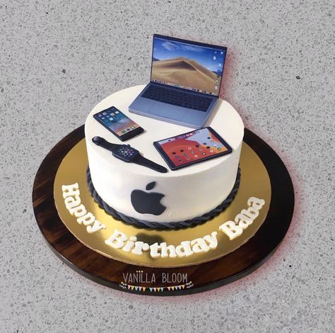 Laptop Cake Ideas, Business Man Cake, Tech Cake Ideas, Iphone Birthday Cake, Birthday Cake For Brother, Computer Cake, Iphone Cake, Square Cake Design, Pc Cake