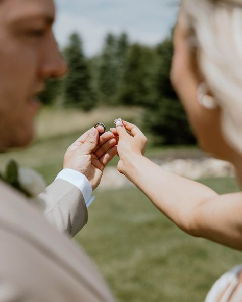 Bride & Groom portraits from the best day with the best couple 🫶🏼 2024 Bride, Groom And Bride, Groom Photoshoot, Groom Portraits, The Best Day, Groom Portrait, Wedding Poses, Best Couple, Bride Groom