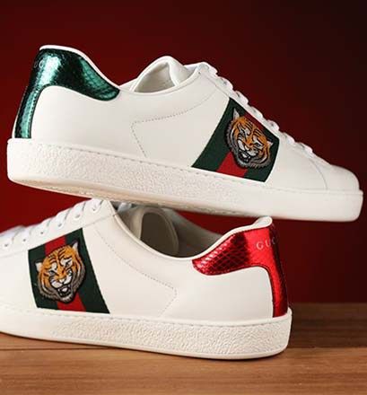 Gucci Outfit Men, Gucci Men Shoes Sneakers, Tenis Gucci, Sneakers Outfit Spring, Gucci Fashion Show, Gucci Mens Sneakers, Sneakers Outfit Summer, Don Pedro, Mode Shoes