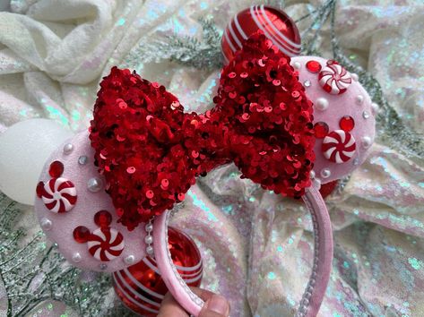 Ear Ideas, Diy Disney Ears, Disney Ears Headband, Disneyland Ears, Diy Mickey Ears, Disneyland Christmas, Disney World Christmas, Disney Headbands, Minnie Ears Headband