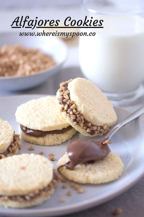 Alfajores Recipe Argentina, Pork Belly Oven, Alfajores Recipe, Baked Sweet Potato Slices, Sweet Potato Soup Vegan, Sandwich Cookies Filling, Sweet Potato Side Dish, Sweet Potato Gratin, Sweet Potato Dishes