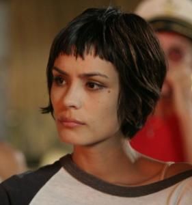 Shannyn Sossamon haircut | miaylita Shannyn Sossamon, Micro Bangs, Celebrity Haircuts, Baby Bangs, Crop Hair, Short Bangs, Super Short Hair, Short Hair With Bangs, New Haircuts