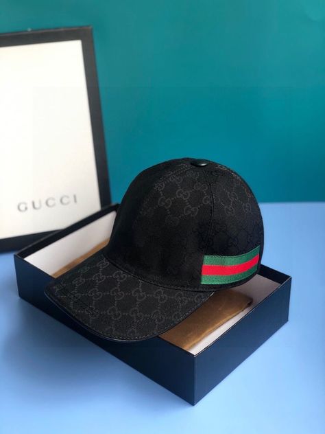 Gucci Hats, Gucci Cap, Gucci Clothing, Lux Life, Print Design Art, Gucci Hat, Gucci Outfits, Stylish Mens Outfits, Bear Wallpaper