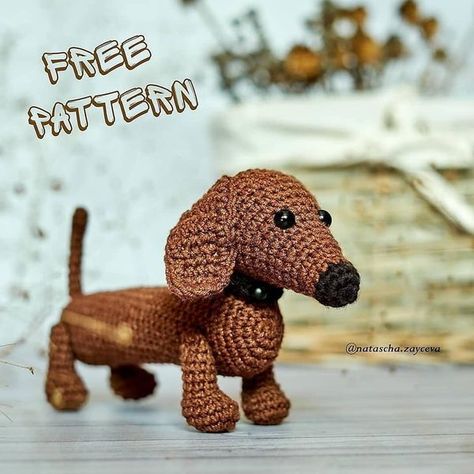 Wiener Dog Crochet, Crochet Sausage, Dog Crochet Pattern, Dog Crochet, Crochet Dog, Wiener Dog, Sausage Dog, Free Crochet Patterns, Crochet Ideas